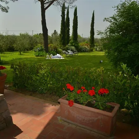 Ines The Elegance Of The Tuscan Countryside Villa Terranuova Bracciolini