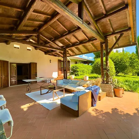 Ines The Elegance Of The Tuscan Countryside Villa Terranuova Bracciolini